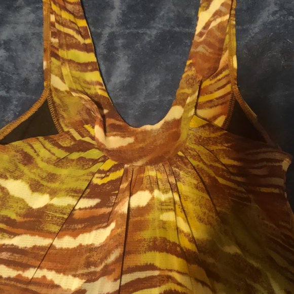 Trippy water pattern earth tones tank - Picture 3 of 5